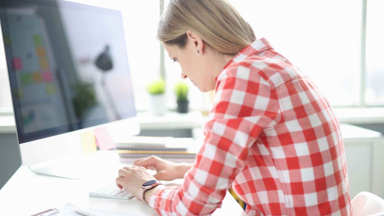 The perfect computer posture will surprise you • Range Of Motion